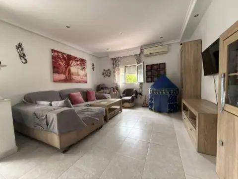 Casa en El Cristo-Cayetano Roldán