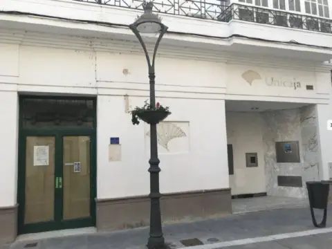 Local comercial en calle del Charco