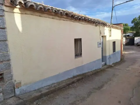 Chalet en calle del Alamillo