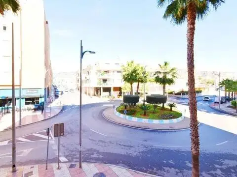 Piso en Camino de los Parrales