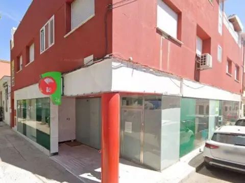 Local comercial en calle de Albarracín
