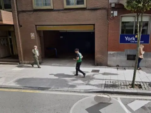 Garaje en Oviedo