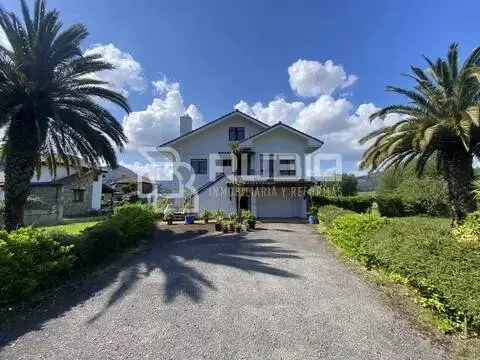 Casa rústica en Liendo