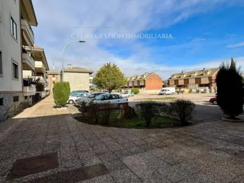 Piso en Urbanización El Encinar