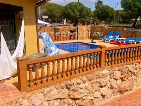 Chalet en calle Camino del Mas del Senyor S-N