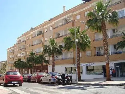 Piso en Roquetas de Mar