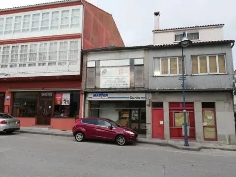 Casa adosada en Avenida Principal