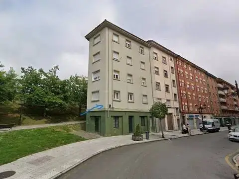 Piso en calle Saturnino fresno