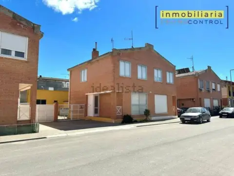 Casa adosada en Gurrea de Gállego