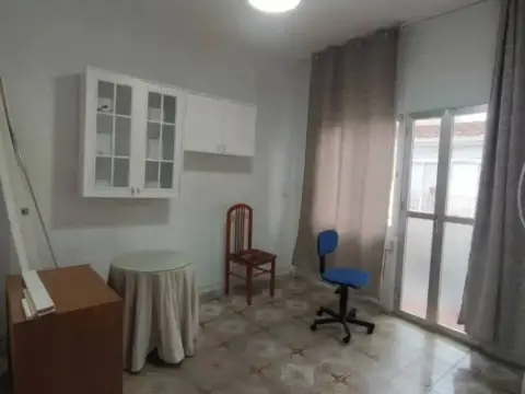 Piso en calle del Jerte