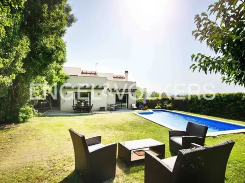 Chalet en Marzà