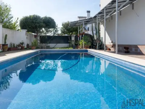 Chalet en Sanlúcar la Mayor
