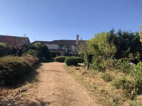 Chalet en Muñoveros