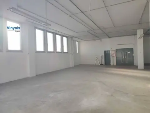 Nave industrial en Rocafonda