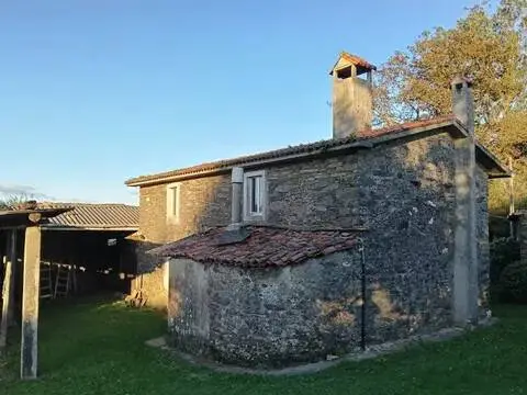 Chalet en A Chantada (Requeira)