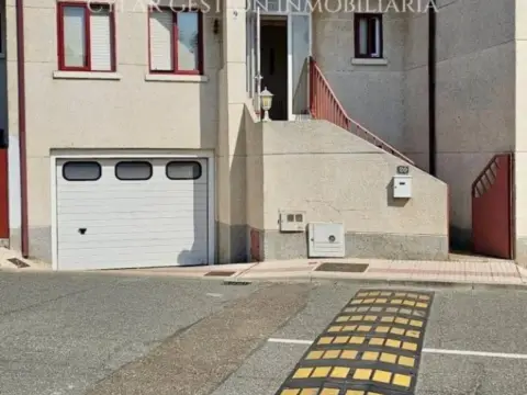 Casa pareada en Aldeaseca de la Armuña