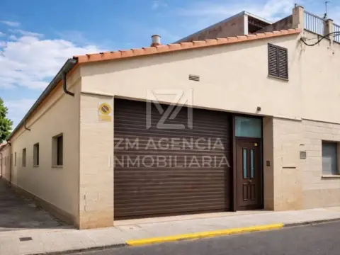 Casa rústica en calle Dels Frares