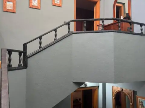 Edificio en calle del Pinoso