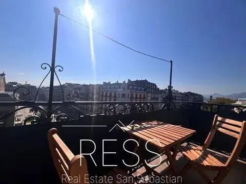 Piso en Parte Vieja-Alde Zaharra