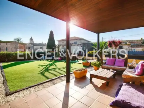 Chalet en Vilanova de La Muga