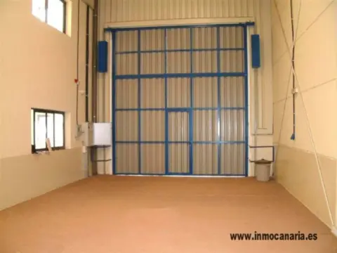 Nave industrial en Agüimes