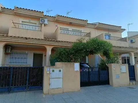Casa adosada en Playa Paraíso-Playa Honda
