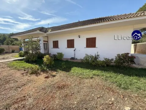 Casa en Macastre