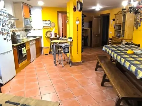 Almacén en Villamediana de Iregua