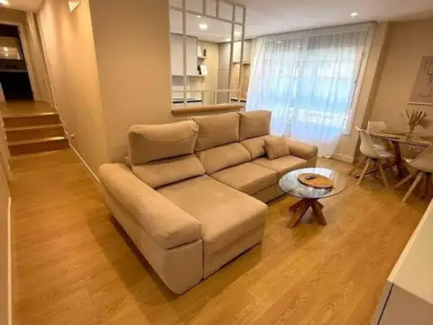 Piso en Rambla-Duggi-Los Hoteles