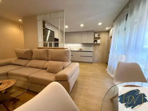 Piso en Rambla-Duggi-Los Hoteles