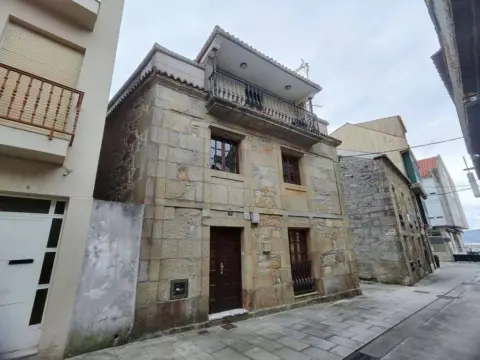 Casa en Carril (Casco Urbano)