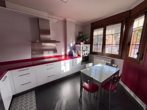 Casa adosada en Canaleja