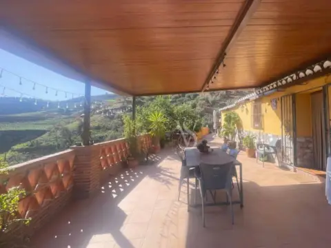 Casa rústica en Torrecuevas-Peña Escrita