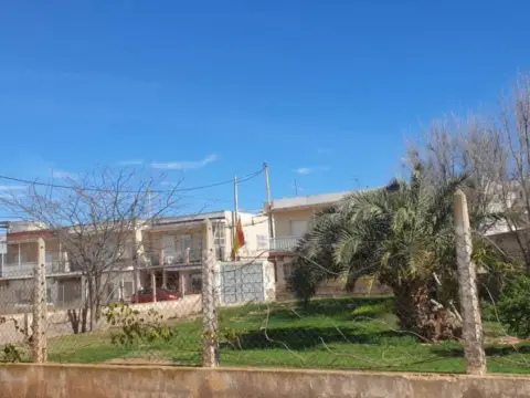 Terreno en Los Nietos