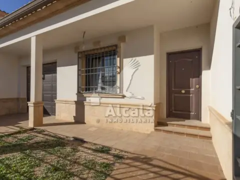 Casa en La Villa de Don Fadrique