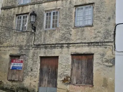Casa adosada en calle de Covadonga