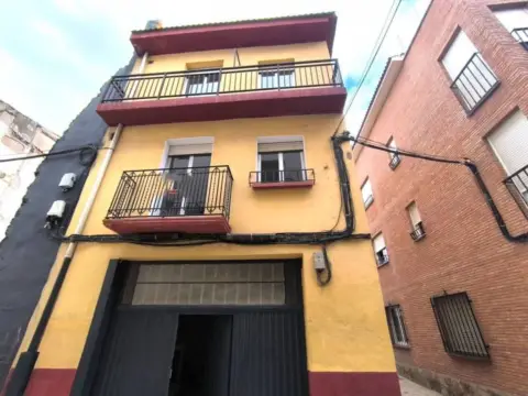 Casa en Murillo de Río Leza