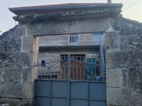 Casa rústica en O Pereiro de Aguiar