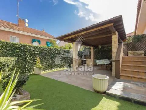 Casa en Loeches