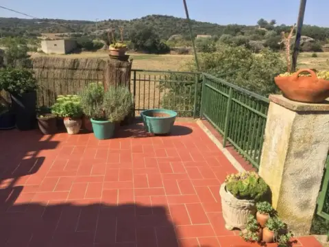 Casa rústica en Azlor