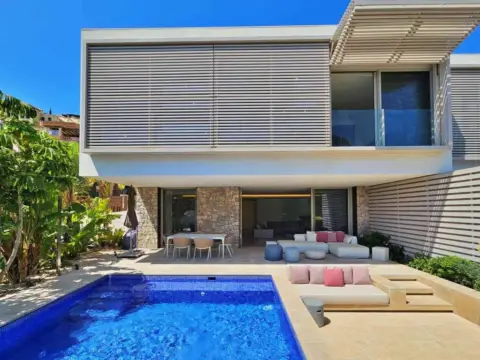 Casa pareada en Carrer de Mussola, 3