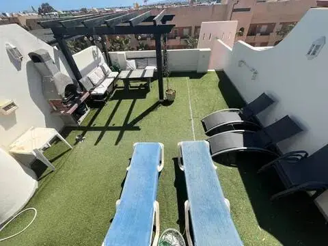 Ático en calle Islas Canarias