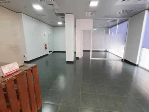 Local comercial en Lorca