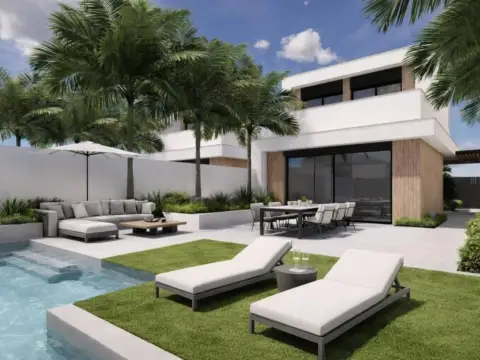 Chalet en Los Alcázares