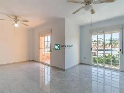 Piso en calle de Mariana Pineda
