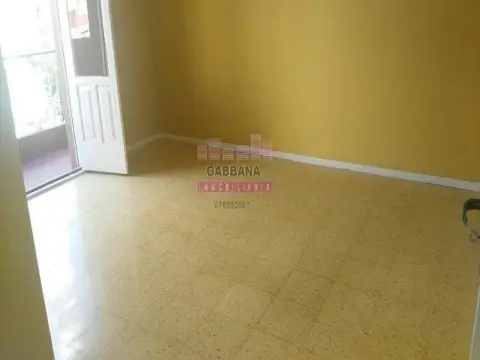 Piso en Berbés-Peritos