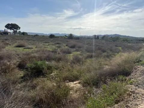 Terreno en Aspe
