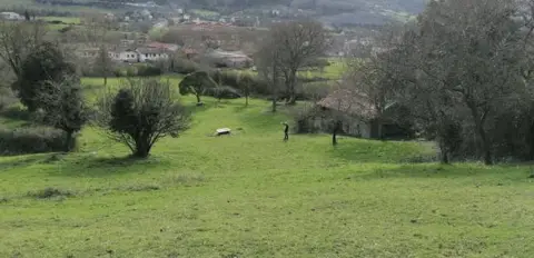 Terreno en Avenida Ángel Braceras, 2