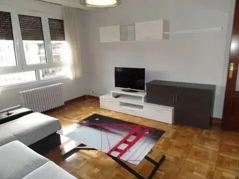 Piso en Iturrama-Azpilagaña