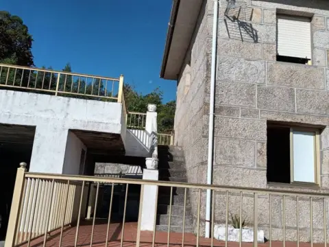 Chalet en Ponte Caldelas